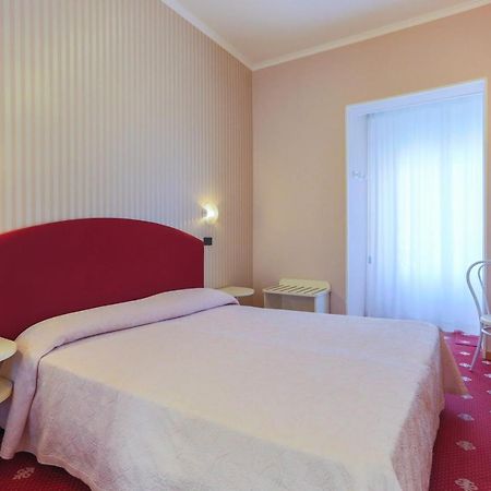 Hotel Souvenir Bellaria-Igea Marina Esterno foto
