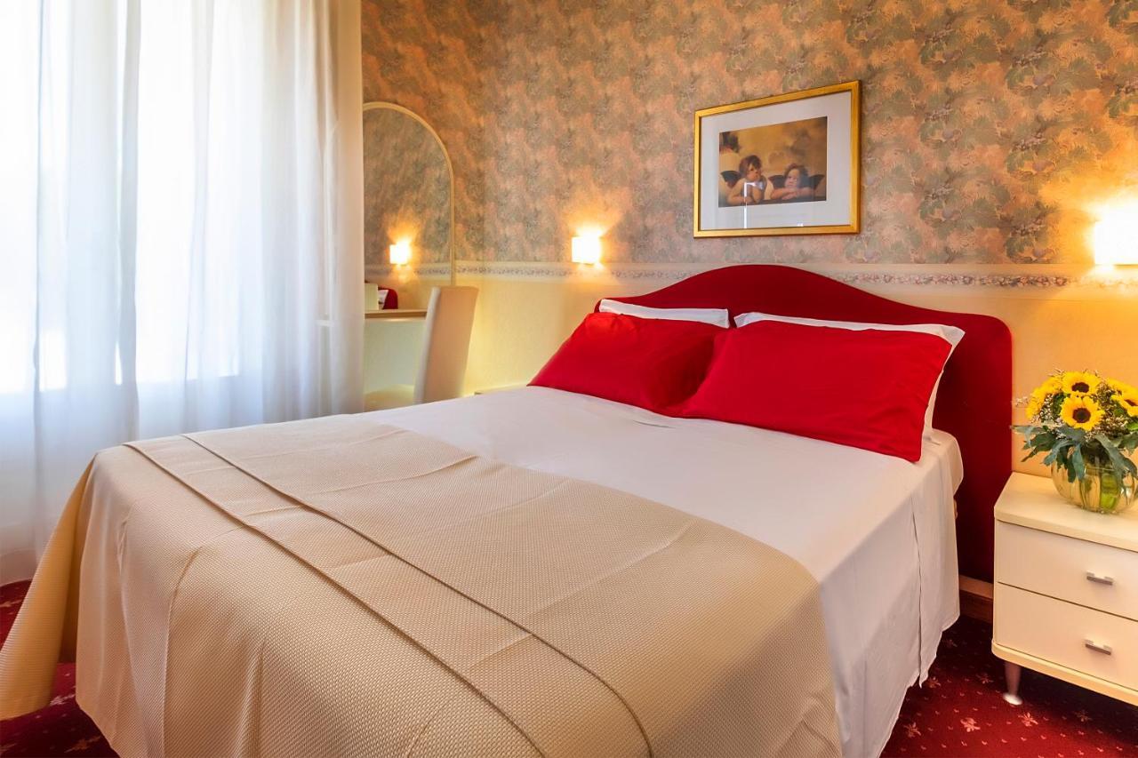 Hotel Souvenir Bellaria-Igea Marina Esterno foto