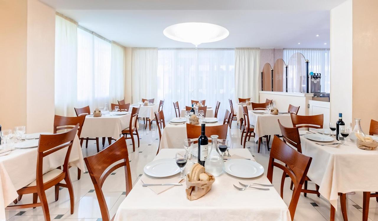 Hotel Souvenir Bellaria-Igea Marina Esterno foto