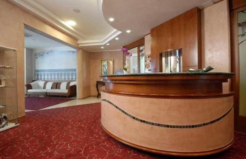 Hotel Souvenir Bellaria-Igea Marina Esterno foto